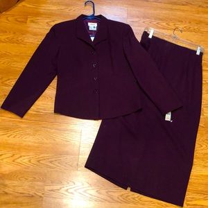 NWT Talbots Plum skirt suit